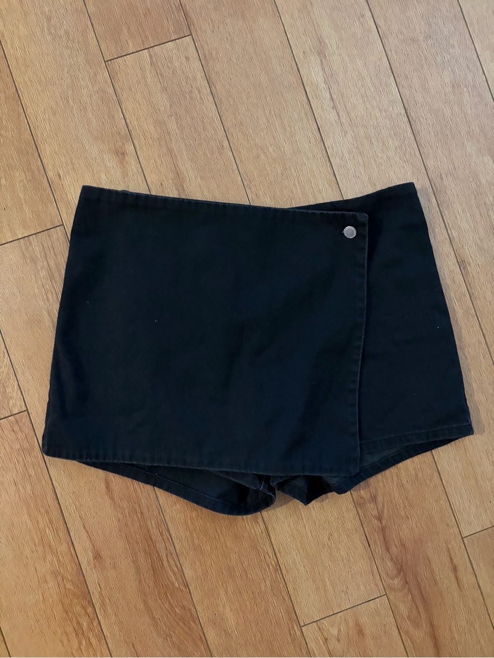 Women's Black denim skort